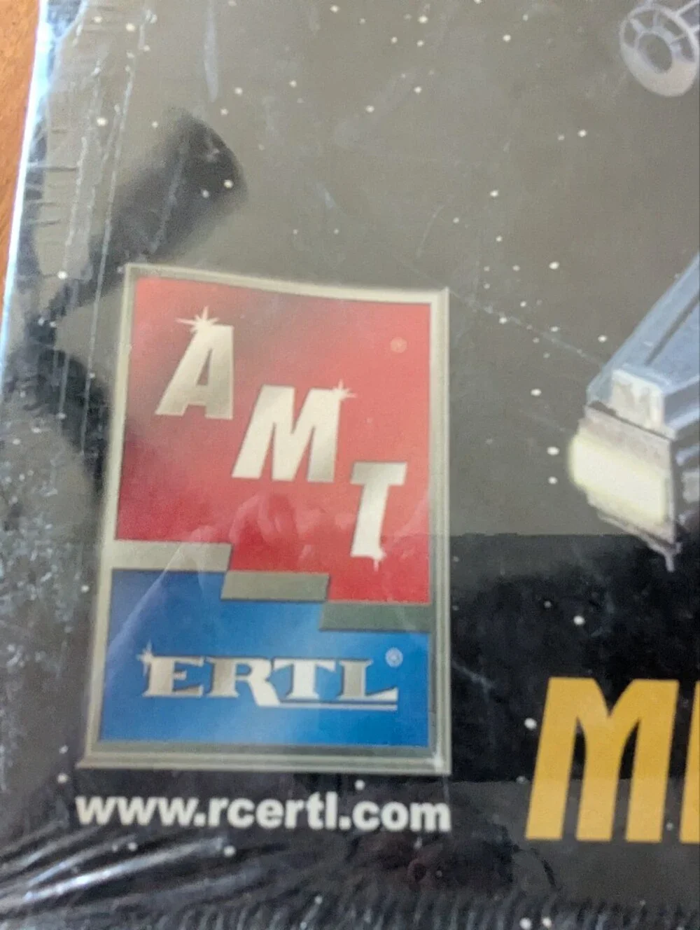 NIB Vintage Star Wars Millennium Falcon AMT ERTL Model Kit Sealed
